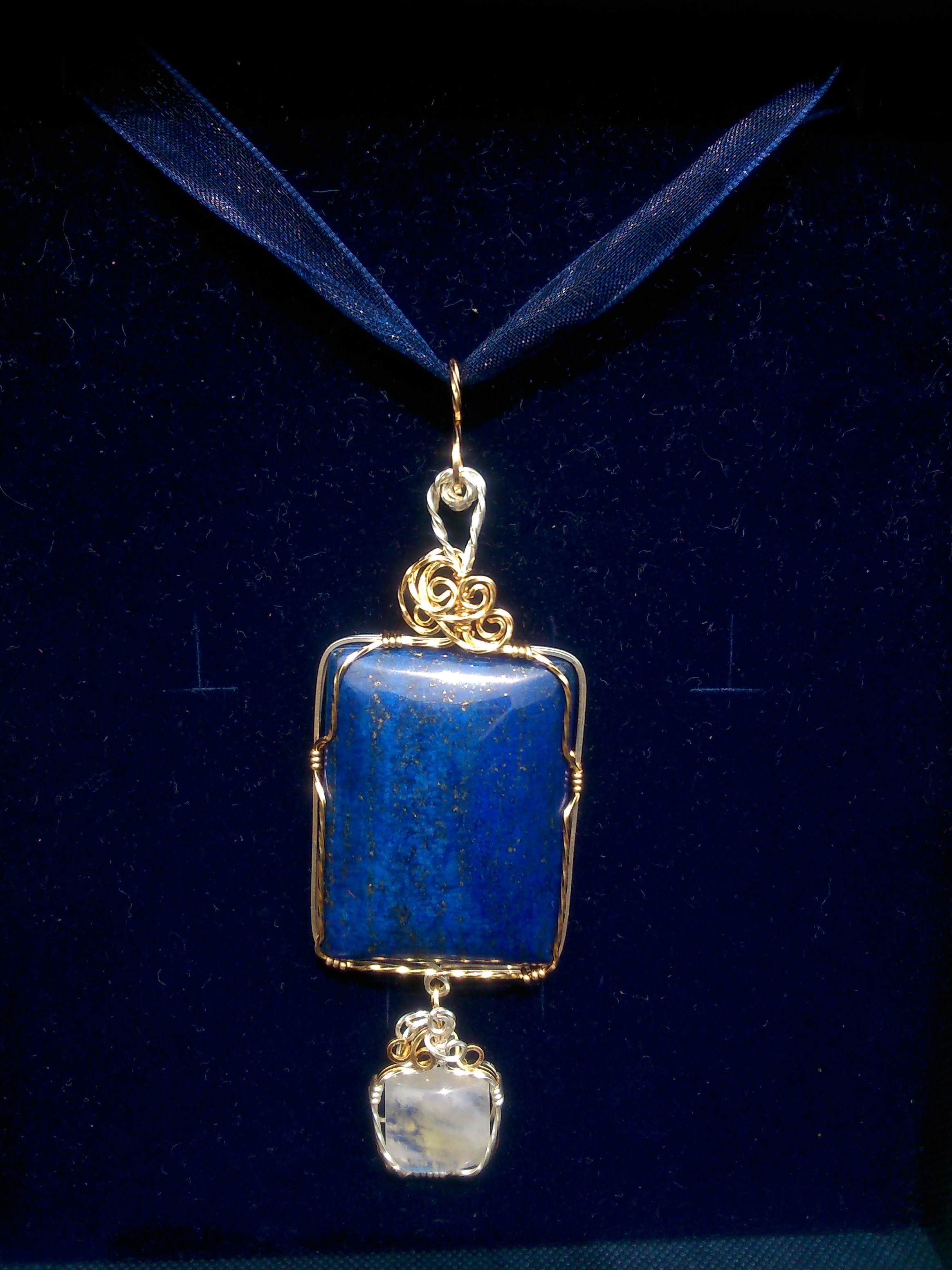 image of Lapis Lazuli and Moonstone necklace.